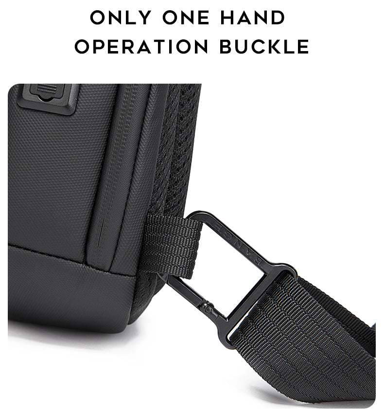 High quality Buckle can be operated with one Hand.